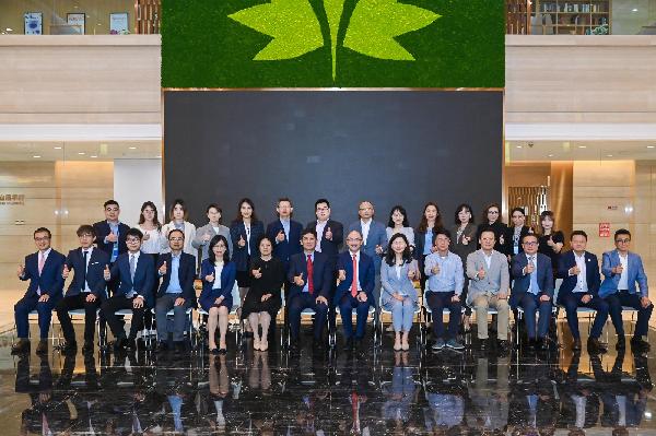 同心聚力，上澤齊輝 | 上藥控股與澤璟制藥舉行戰(zhàn)略合作簽約儀式